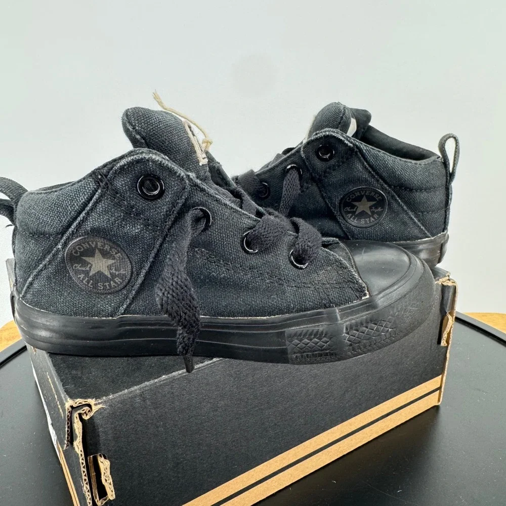 Converse Chuck Taylor All Star Axel Mid Black Infant Shoes 745226F Size 8 Infant